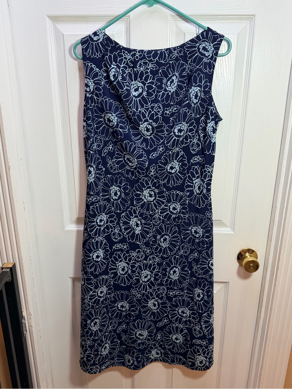 Expressions Navy and White Floral Sleeveless Shift Dress